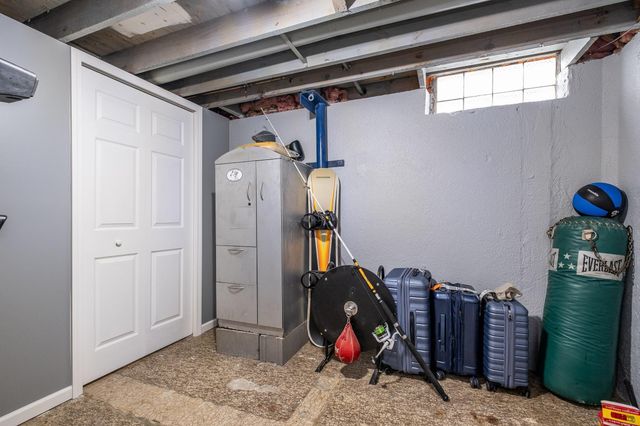 27025 Alger Street, Madison Heights, MI 48071