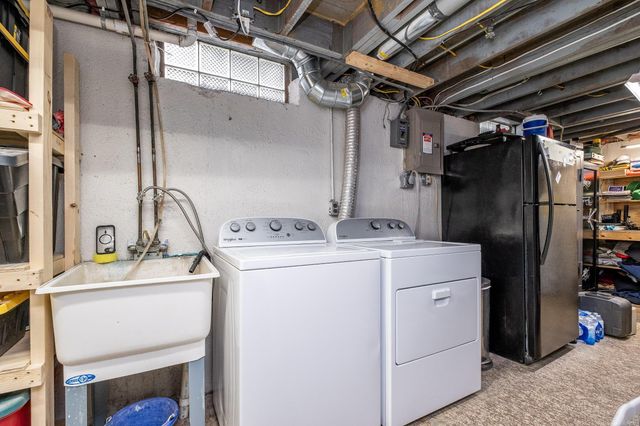 27025 Alger Street, Madison Heights, MI 48071