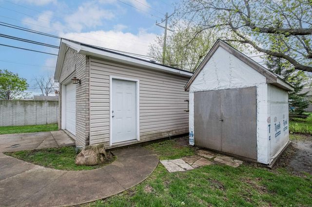 27025 Alger Street, Madison Heights, MI 48071