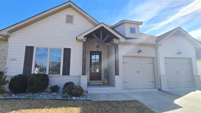 1530 Poteete Drive, Conway, AR 72034