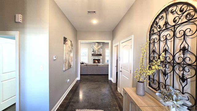 1530 Poteete Drive, Conway, AR 72034