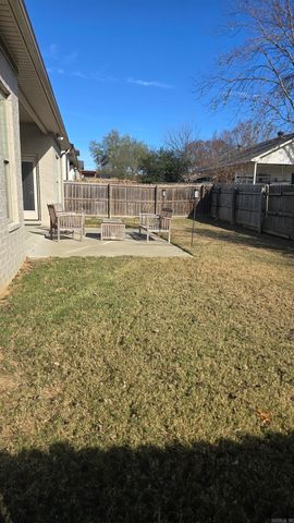 1530 Poteete Drive, Conway, AR 72034