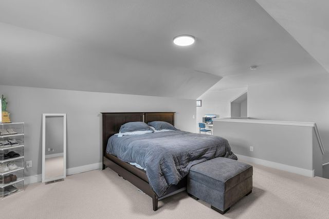 920 NW 15th Street, Redmond, OR 97756