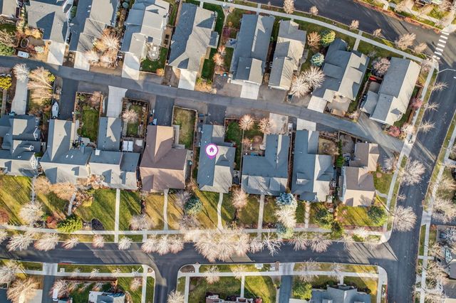 920 NW 15th Street, Redmond, OR 97756