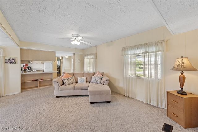 16 San Remo CIR, Naples, FL 34112