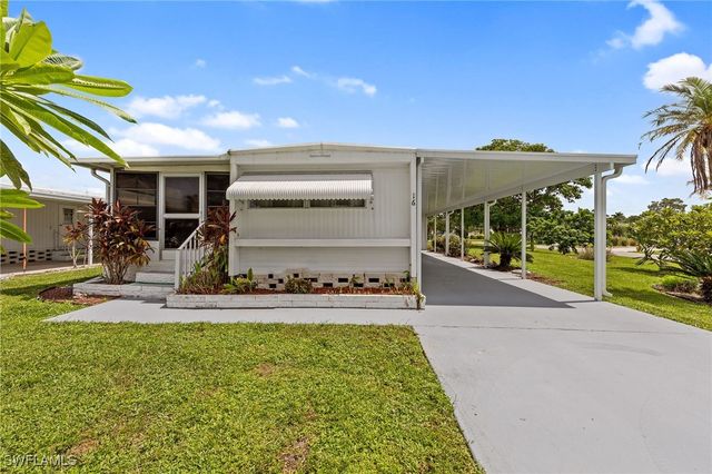 16 San Remo CIR, Naples, FL 34112