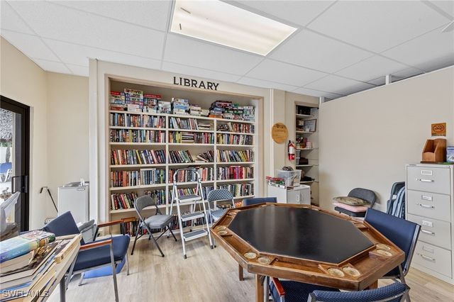 16 San Remo CIR, Naples, FL 34112