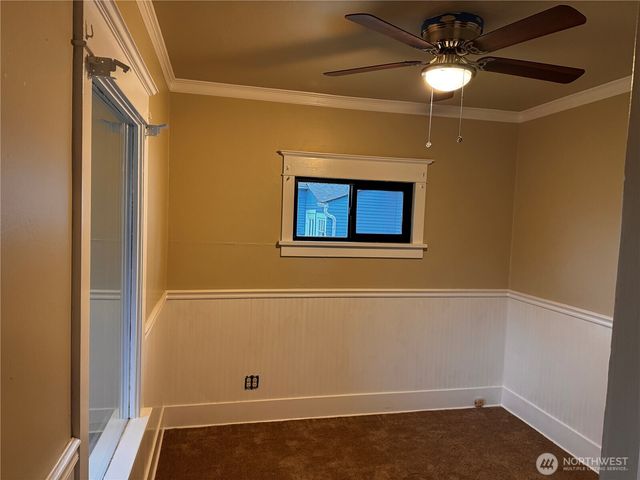 239 W 5th Street, Port Angeles, WA 98362