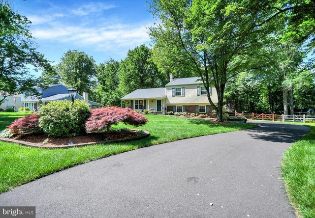 106 GERTRUDE DR, Chalfont, PA 18914
