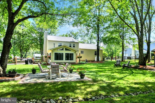 106 GERTRUDE DR, Chalfont, PA 18914
