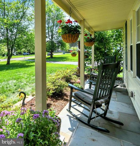 106 GERTRUDE DR, Chalfont, PA 18914