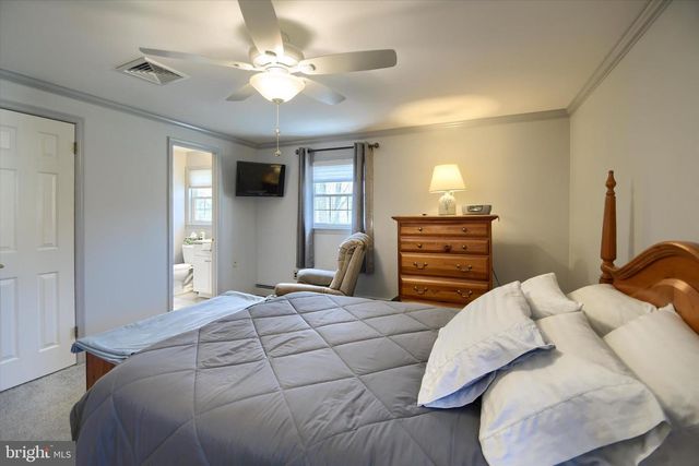 106 GERTRUDE DR, Chalfont, PA 18914