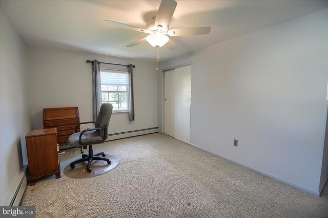 106 GERTRUDE DR, Chalfont, PA 18914