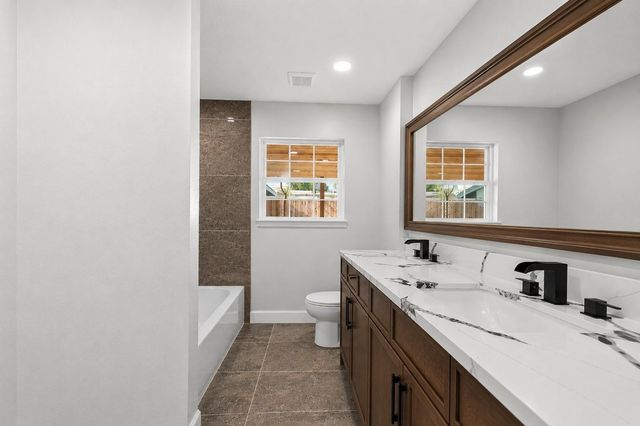 5411 Ariel Street, Houston, TX 77096