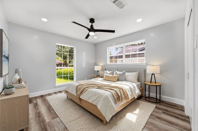 5411 Ariel Street, Houston, TX 77096