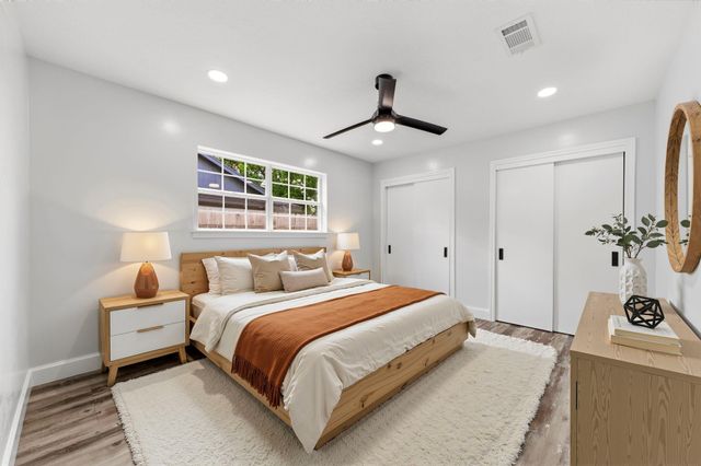 5411 Ariel Street, Houston, TX 77096