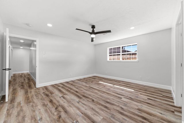 5411 Ariel Street, Houston, TX 77096