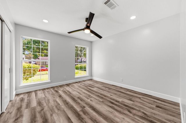 5411 Ariel Street, Houston, TX 77096