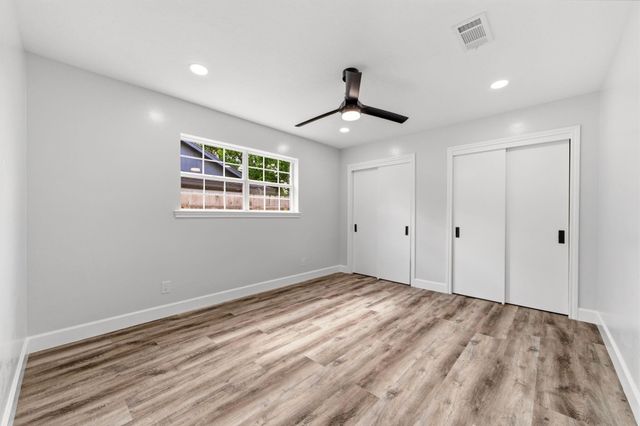 5411 Ariel Street, Houston, TX 77096