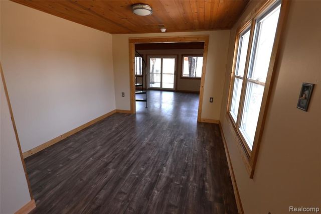 15676 Frazho Road, Roseville, MI 48066