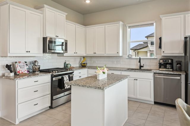 11701 Shimmering Sea DR, Austin, TX 78747
