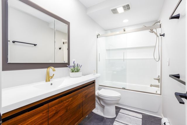 413-415 Leelanau Avenue, Frankfort, MI 49635