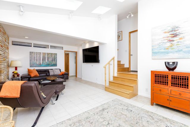 413-415 Leelanau Avenue, Frankfort, MI 49635