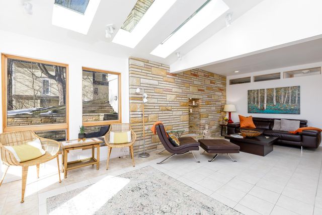 413-415 Leelanau Avenue, Frankfort, MI 49635