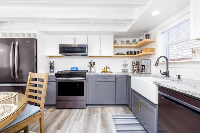 413-415 Leelanau Avenue, Frankfort, MI 49635