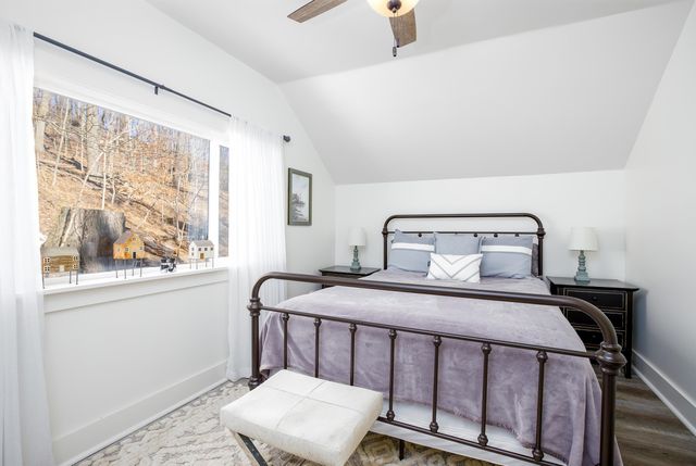 413-415 Leelanau Avenue, Frankfort, MI 49635