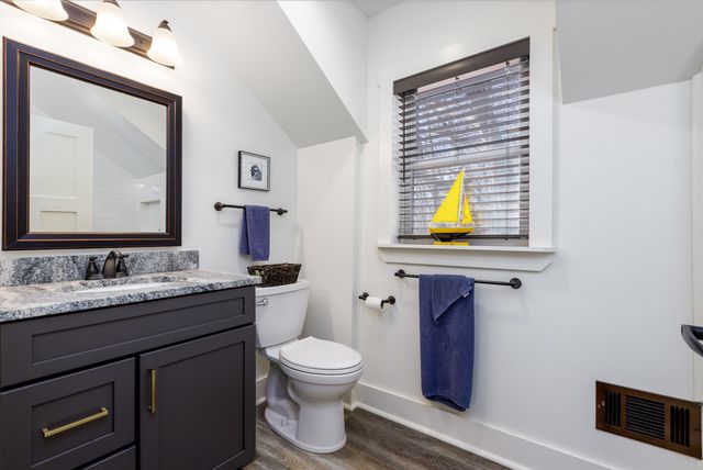 413-415 Leelanau Avenue, Frankfort, MI 49635