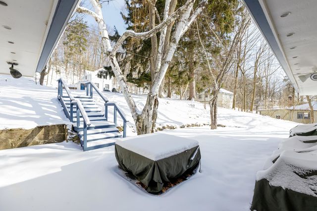 413-415 Leelanau Avenue, Frankfort, MI 49635