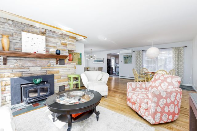 413-415 Leelanau Avenue, Frankfort, MI 49635