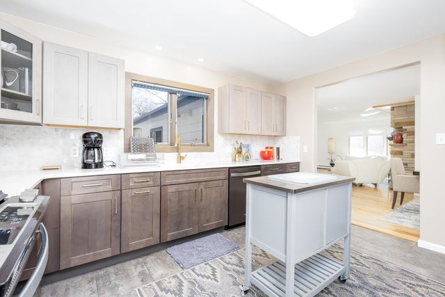 413-415 Leelanau Avenue, Frankfort, MI 49635