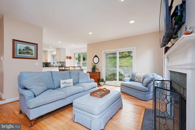 9505 COLUMBIA BLVD, Silver Spring, MD 20910