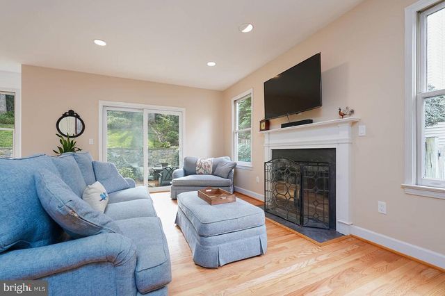 9505 COLUMBIA BLVD, Silver Spring, MD 20910