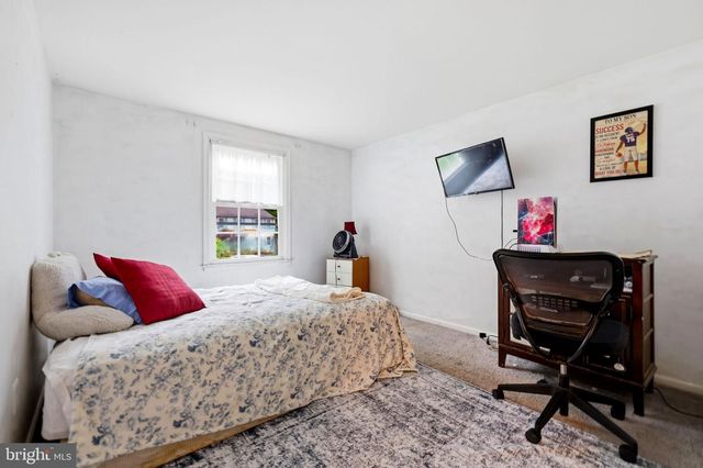 5141 BRADFIELD DR, Annandale, VA 22003