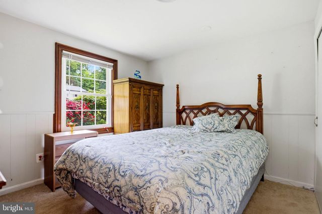 5141 BRADFIELD DR, Annandale, VA 22003