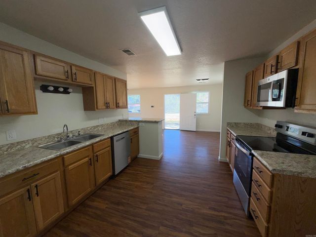 138 Iowa Street, Hot Springs, AR 71901