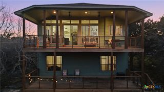 1211 Sherwood Drive, Canyon Lake, TX 78133