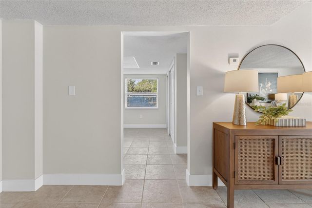 9 FORBES PLACE PLACE 112, Dunedin, FL 34698