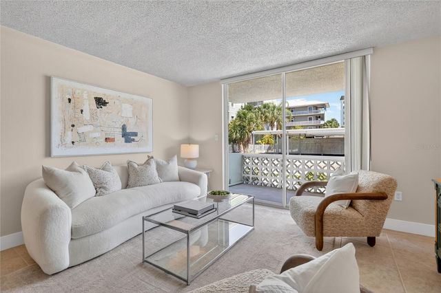 9 FORBES PLACE PLACE 112, Dunedin, FL 34698