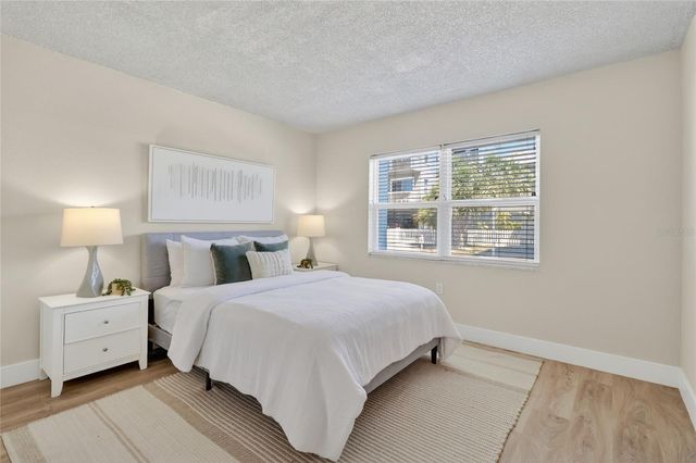 9 FORBES PLACE PLACE 112, Dunedin, FL 34698