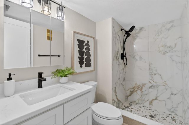 9 FORBES PLACE PLACE 112, Dunedin, FL 34698
