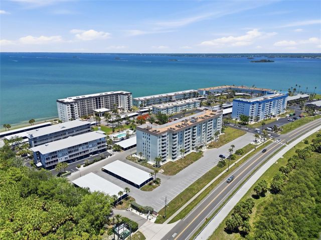 9 FORBES PLACE PLACE 112, Dunedin, FL 34698