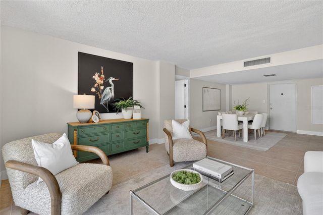 9 FORBES PLACE PLACE 112, Dunedin, FL 34698