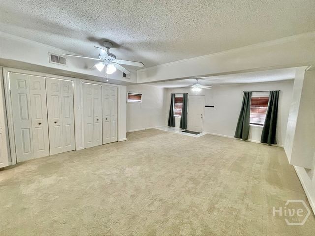 2 E 54th Street, Savannah, GA 31405