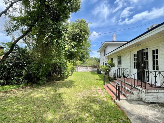 2 E 54th Street, Savannah, GA 31405