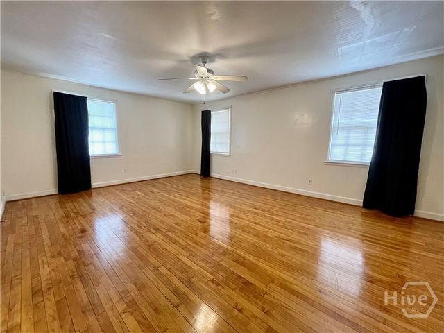 2 E 54th Street, Savannah, GA 31405
