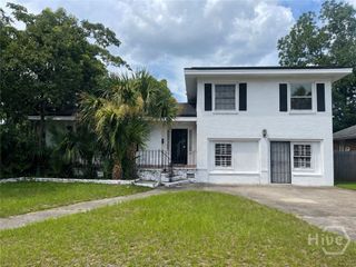 2 E 54th Street, Savannah, GA 31405